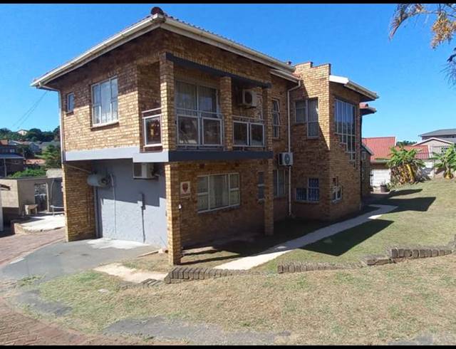 3 BEDROOM HOUSE FOR SALE IN ARENA PARK